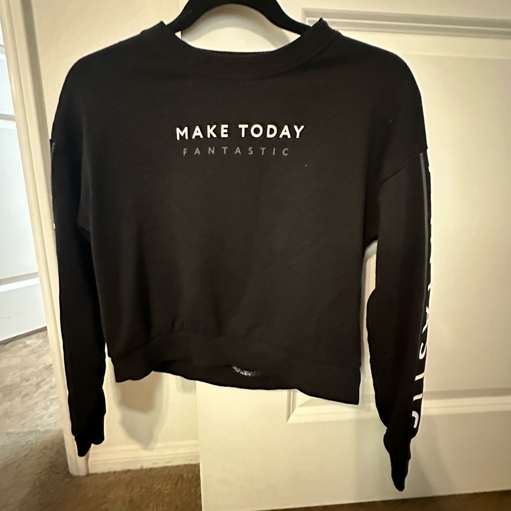 “Make Today Fantastic” H&M Cropped Sweater SZ 10-12